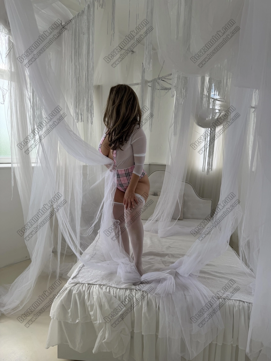 Jázmin - +36 30 257 0173 - bizar szex foto